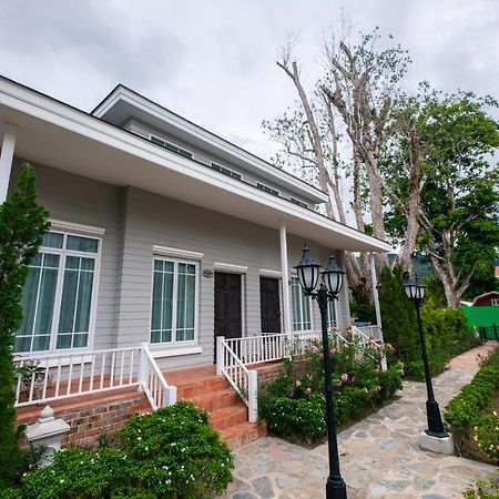 Baroque Boutique Resort Ranong Exterior foto